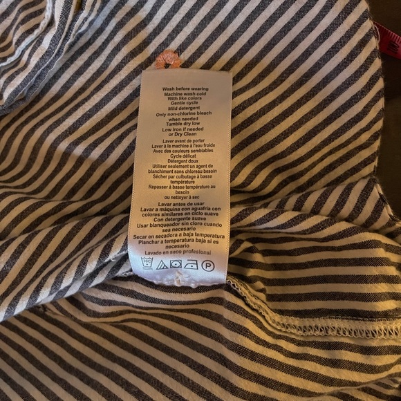 A Pea in the Pod | Adorable Striped Maternity Blouse with Embroidery | Size M - Picture 5 of 5